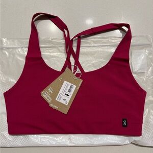 On Running Women's Fuchsia Sports Bra
